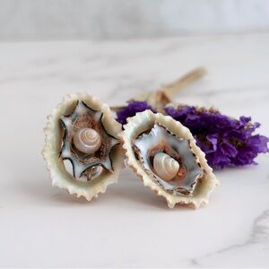 Vintage 50s Handmade Triple-Stacked Shell Screw-Back Earrings - Tiki Kitsch